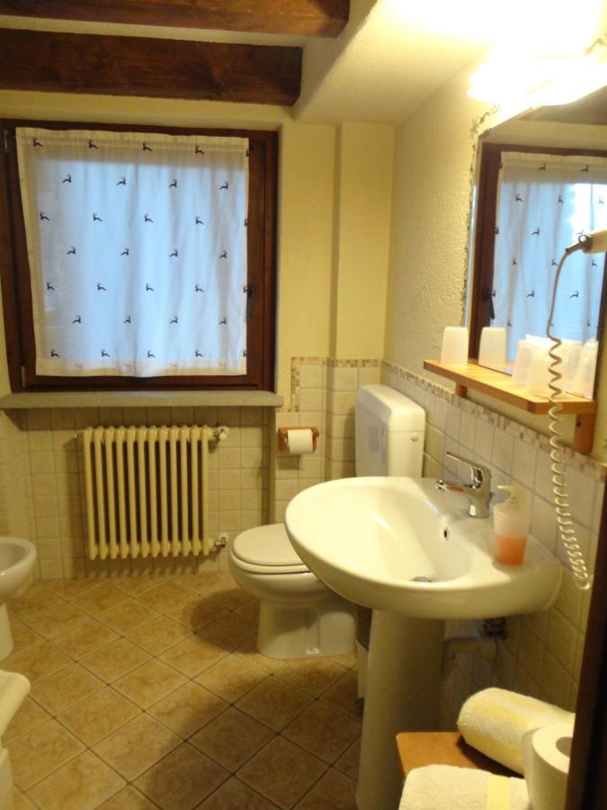Les Chevreuils Apartment Arvier Ngoại thất bức ảnh